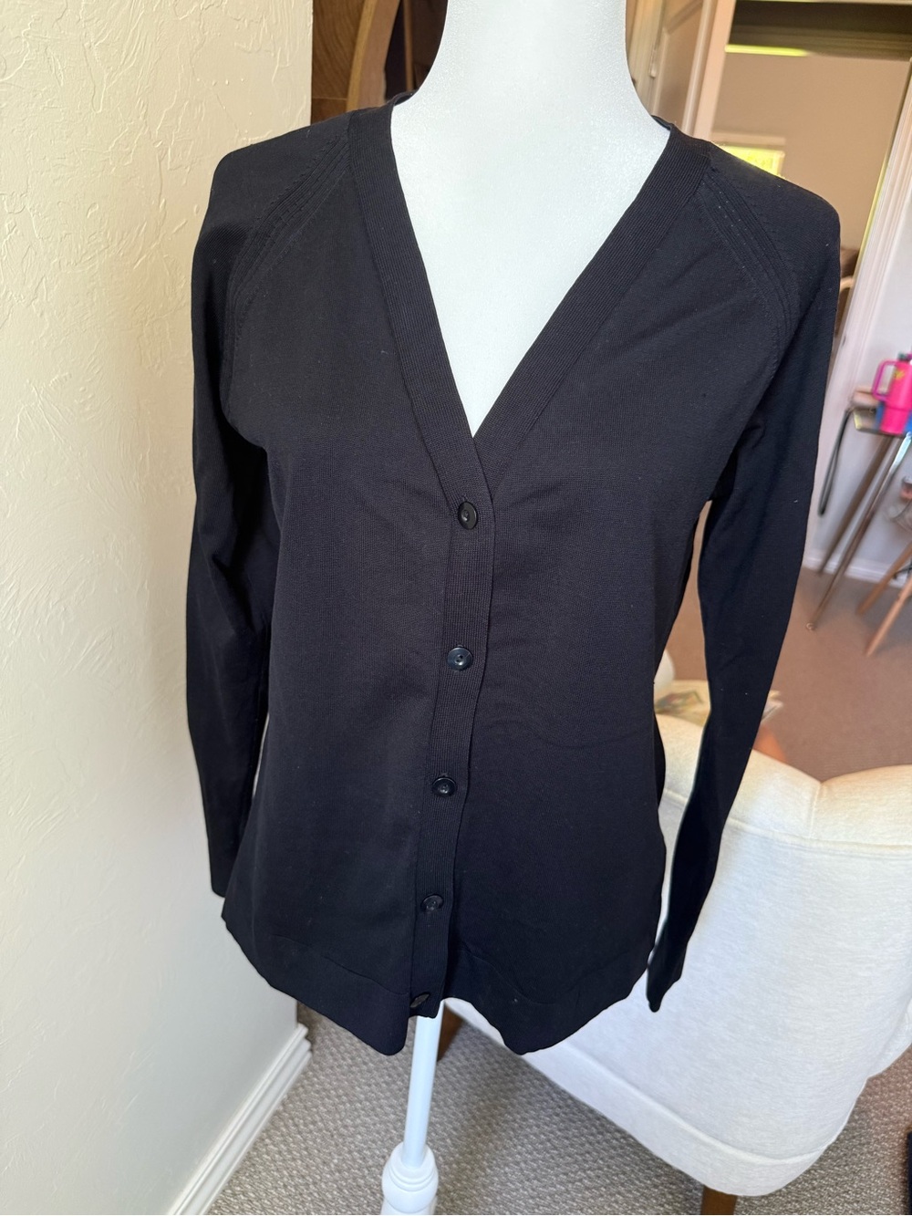 Pendleton 49% Silk Black Cardigan Sweater V Neck Button Front M